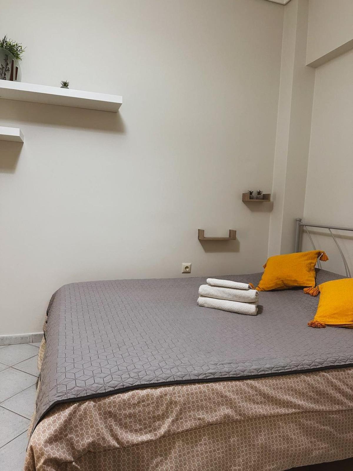 Efrosini Downtown Apartment Халкида Номер фото