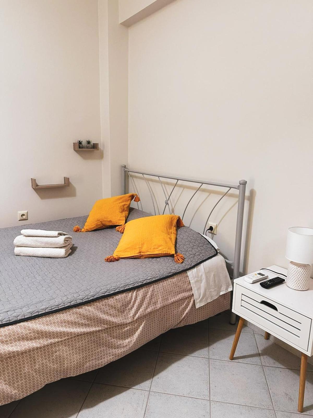 Efrosini Downtown Apartment Халкида Номер фото