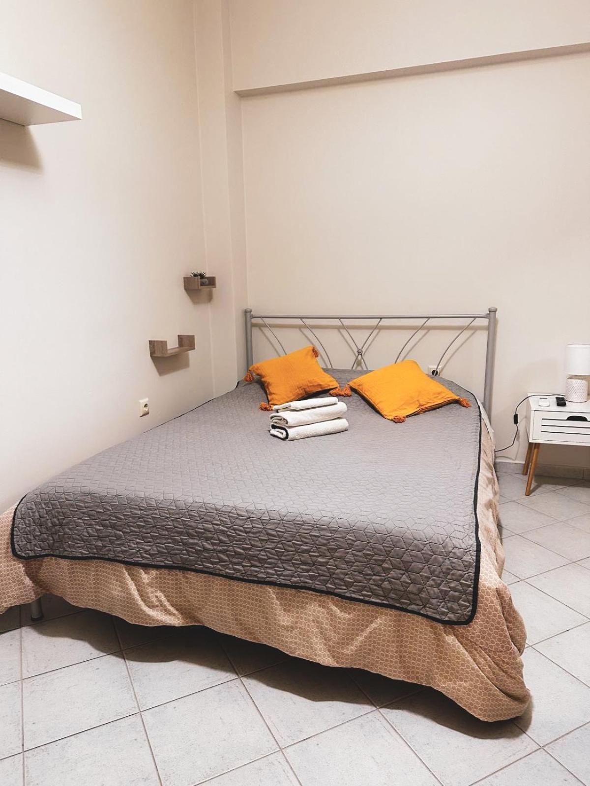 Efrosini Downtown Apartment Халкида Номер фото